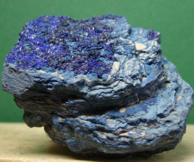 坐擁三百億現(xiàn)金的洛陽鉬業(yè)不差錢，為何重訂購銅鈷礦條款？